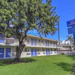 Hotel 6-chino, Ca - Angeles Area